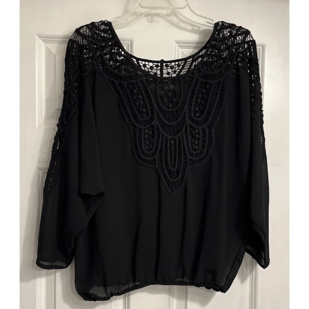 YA Los Angeles Small SILK Blend Black Elastic Waist embroidered Lace Boxy